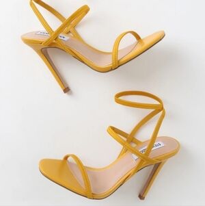 Steve Madden Nectur Yellow High Heels